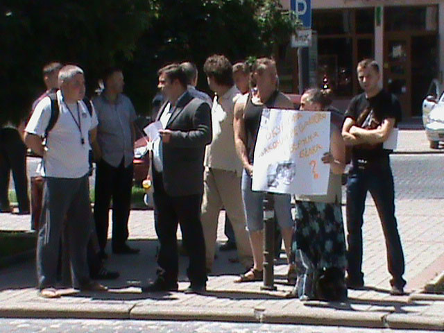 Мітинг щодо бездіяльності Пустомитівської прокуратури